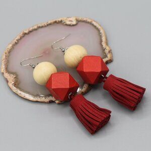 Jewelry earrings statement wood wooden red beige tassel beads long fashion new